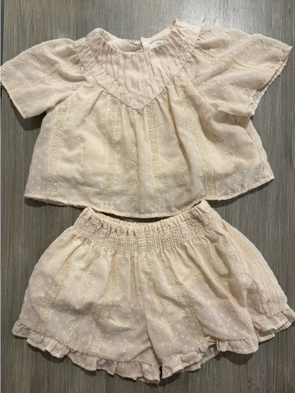 Zara set